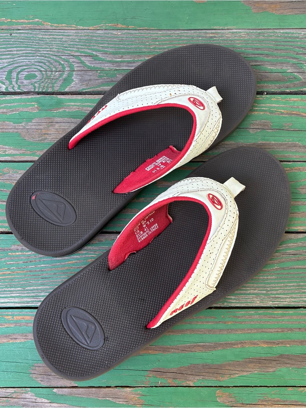Reef Womens Sz 10 Fanning Bottle Opener Sole White Flip Flops Thong Sandals